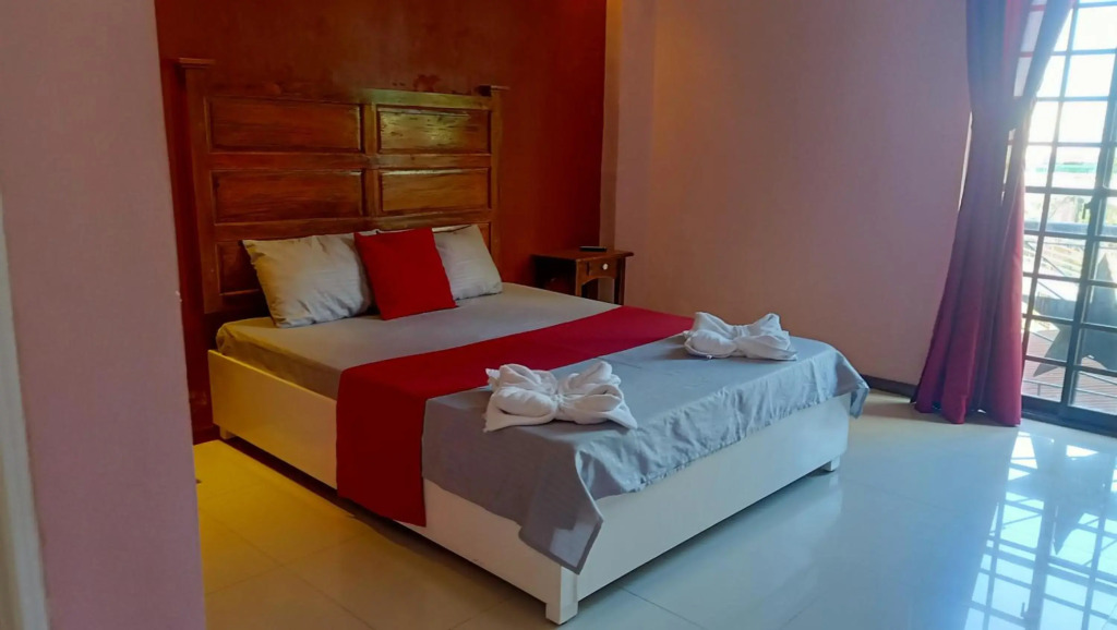 Answer Hotel