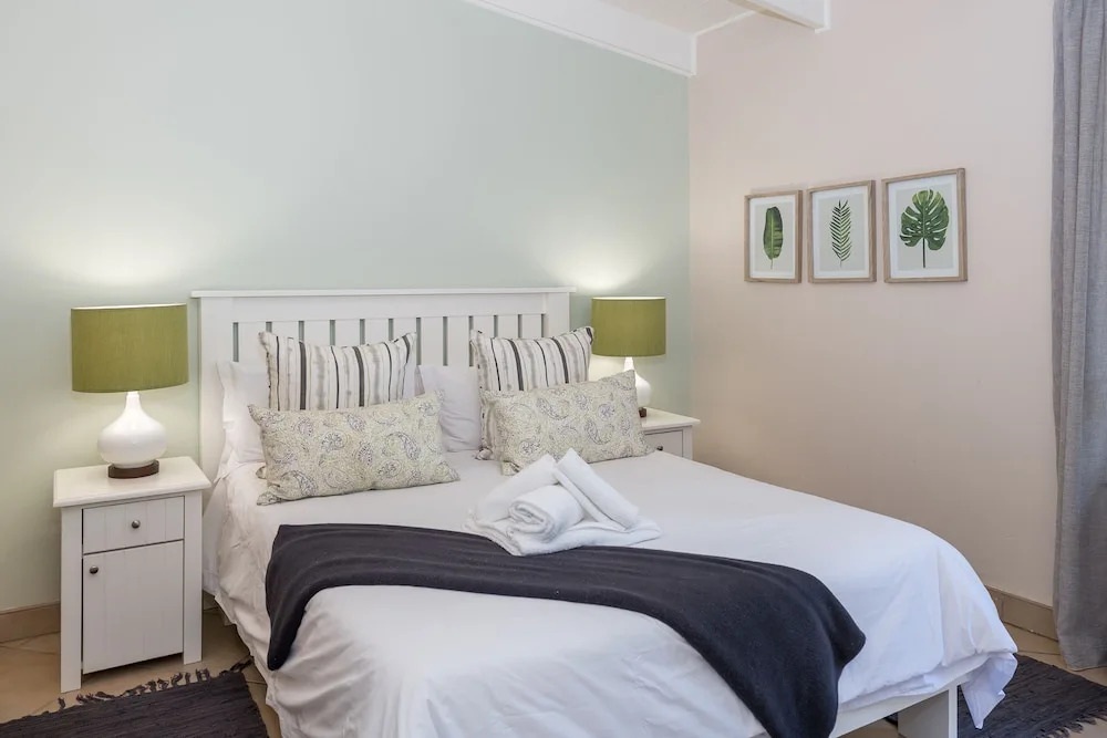 San Lameer Villa Rentals 3404