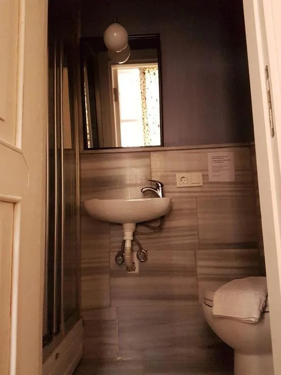 Zenka Rooms