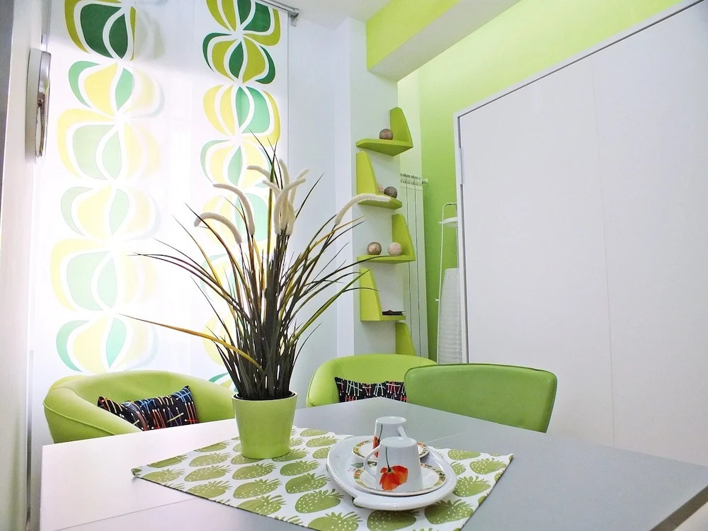 Blaserna House "in the Heart of Shopping in Roma"