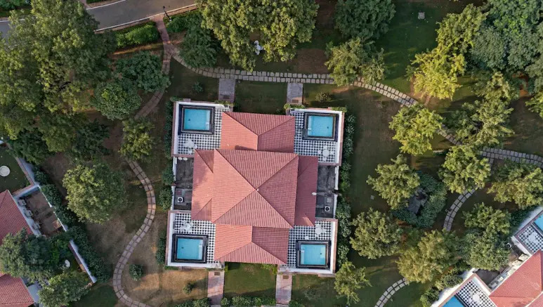 Raj Niwas Palace