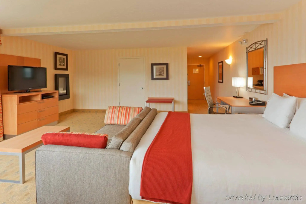 Fairfield by Marriott Inn & Suites San Francisco Pacifica