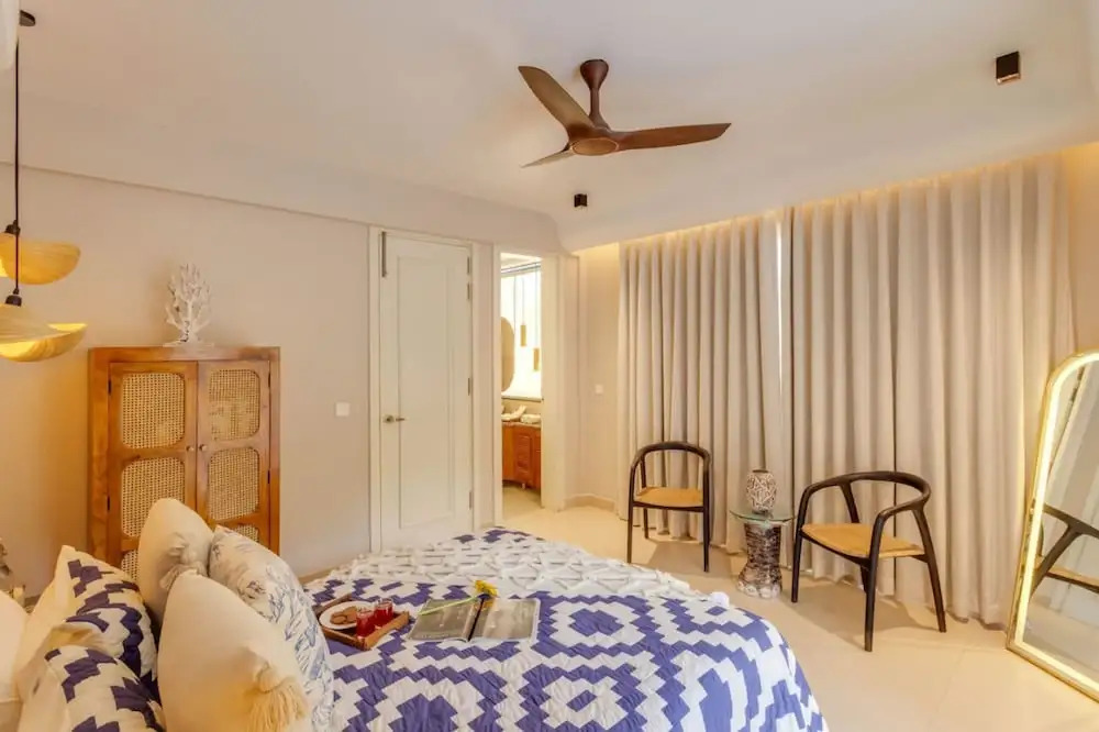 HIREAVILLA Villa Orann - Luxury 5BR in the heart of Vagator