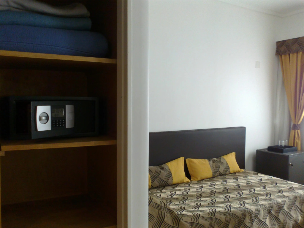 Tritone Hotel