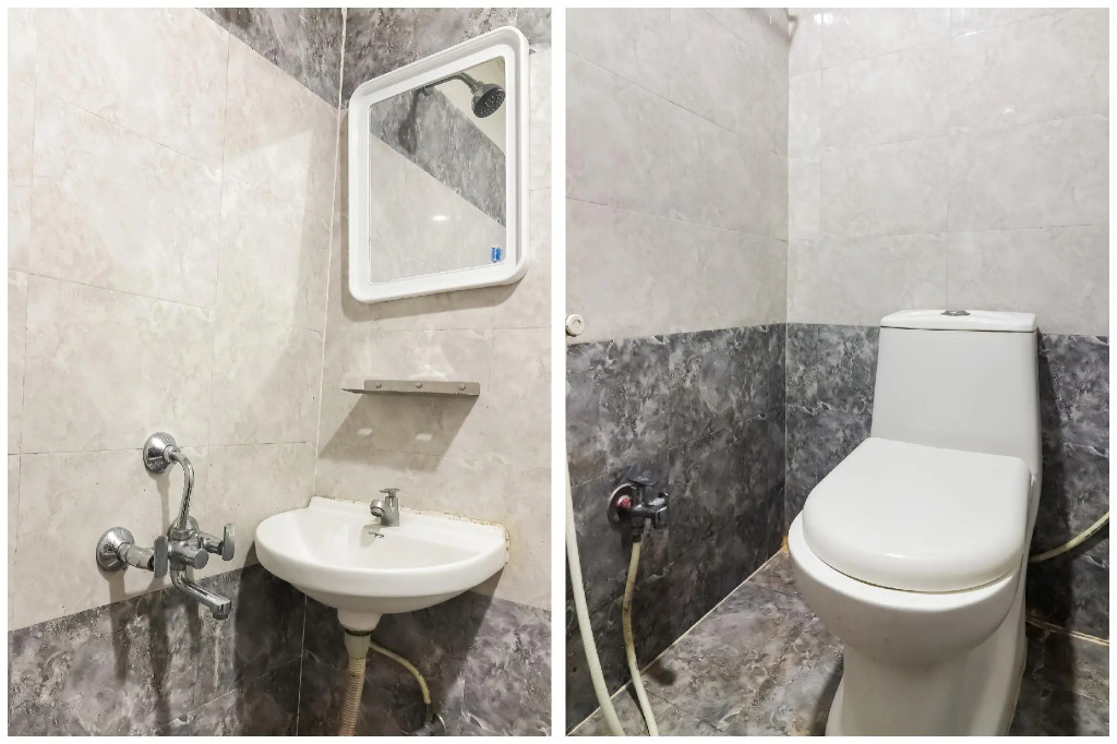 OYO 68894 Bommarillu Residency