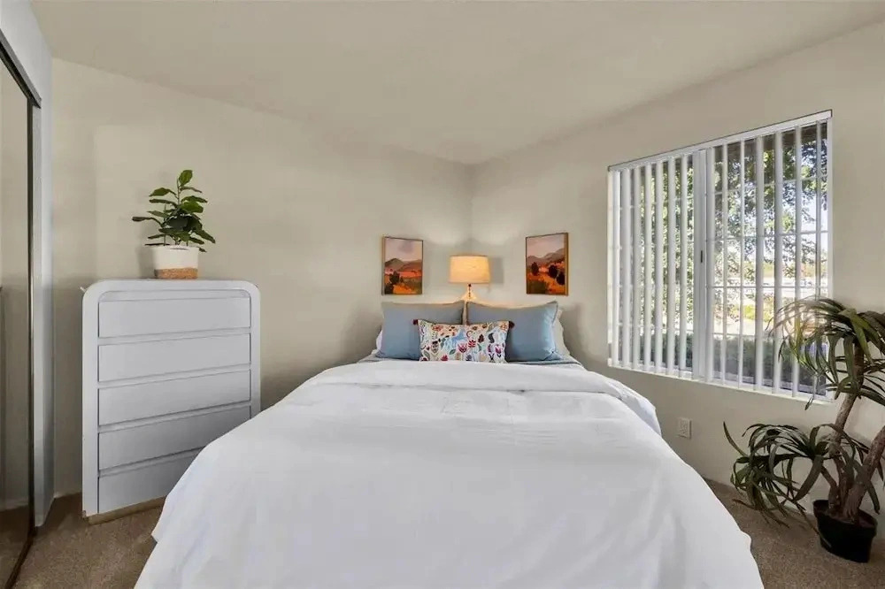 Sunset Vista Retreat
