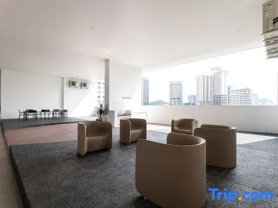 TR Residence BY FEEL HOME