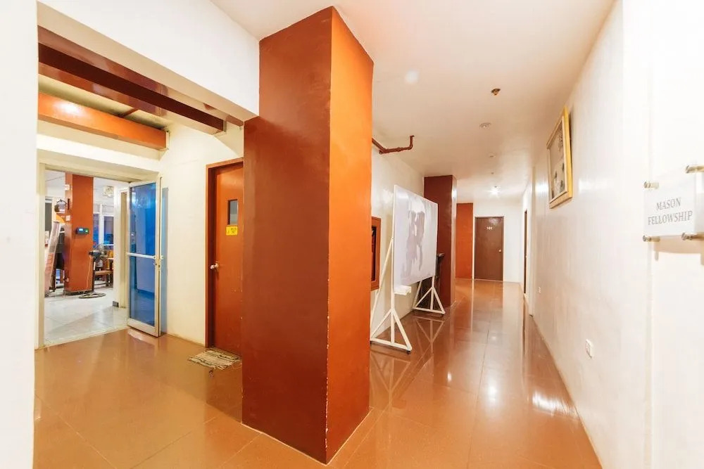 RedDoorz at Nirvana Pension House