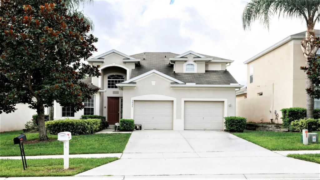 5BR Dream Getaway w South Facing Pool