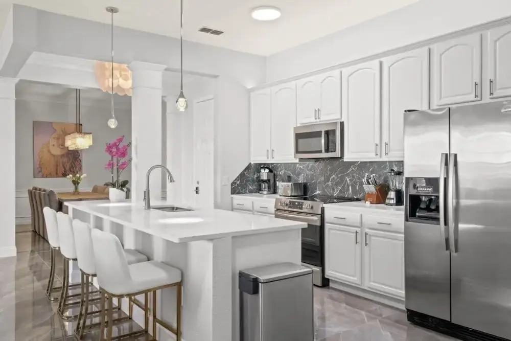 Luxury Lakeview Penthouse, Vista Cay Orlando 1025