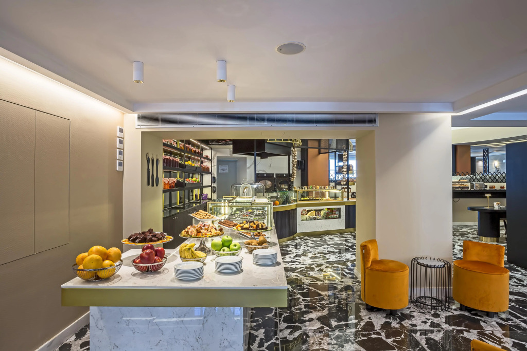 Airotel Stratos Vassilikos Hotel