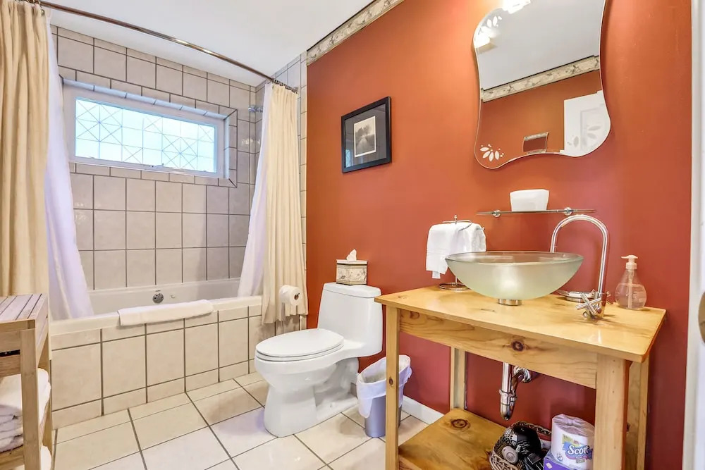 Moondance Ridge Suites