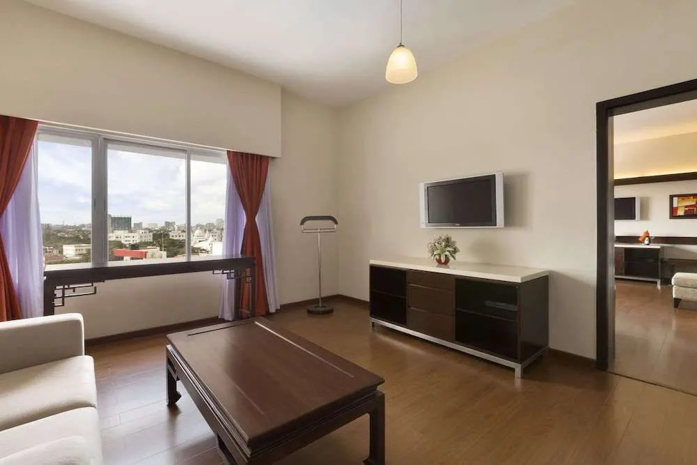 Comfort Inn Marina Towers
