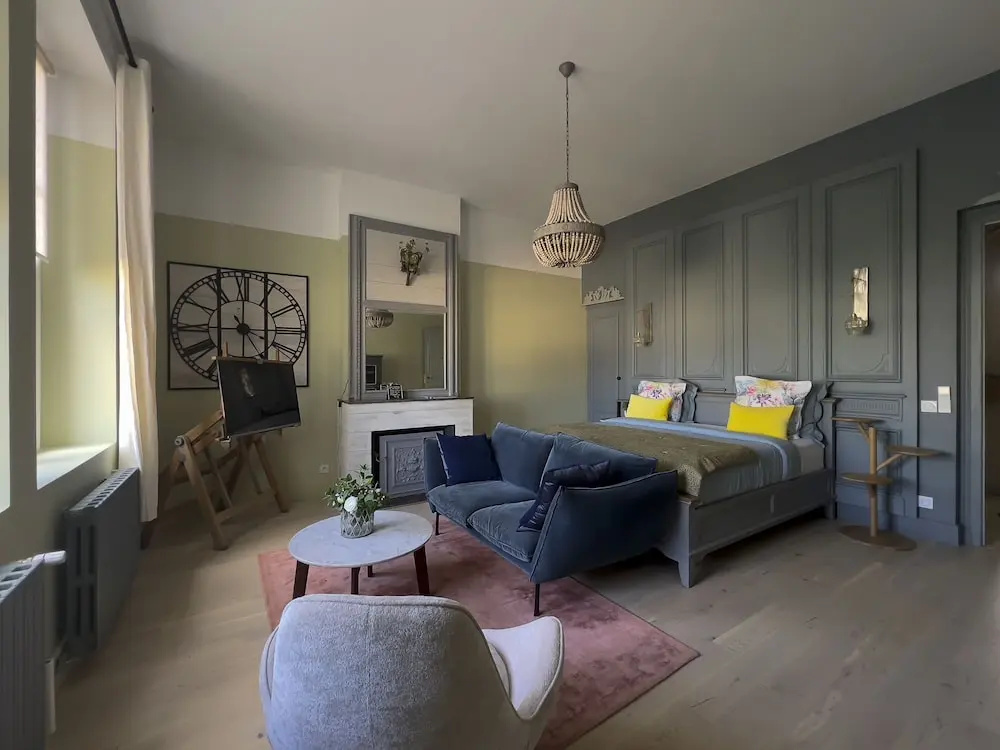 la maison, chambre dhôtes de charme et atelier dartiste, Libourne saint Emilion
