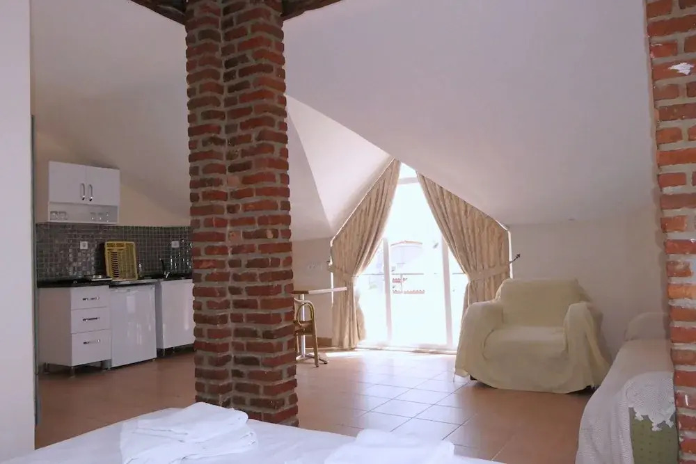 Selenya Apart Hotel