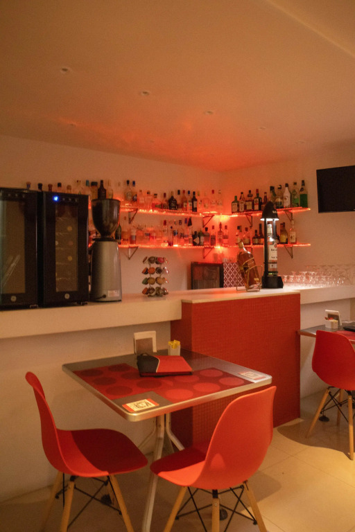 Love Hotel Kron