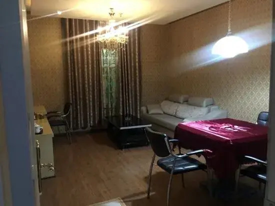 Yingjina Business Hotel