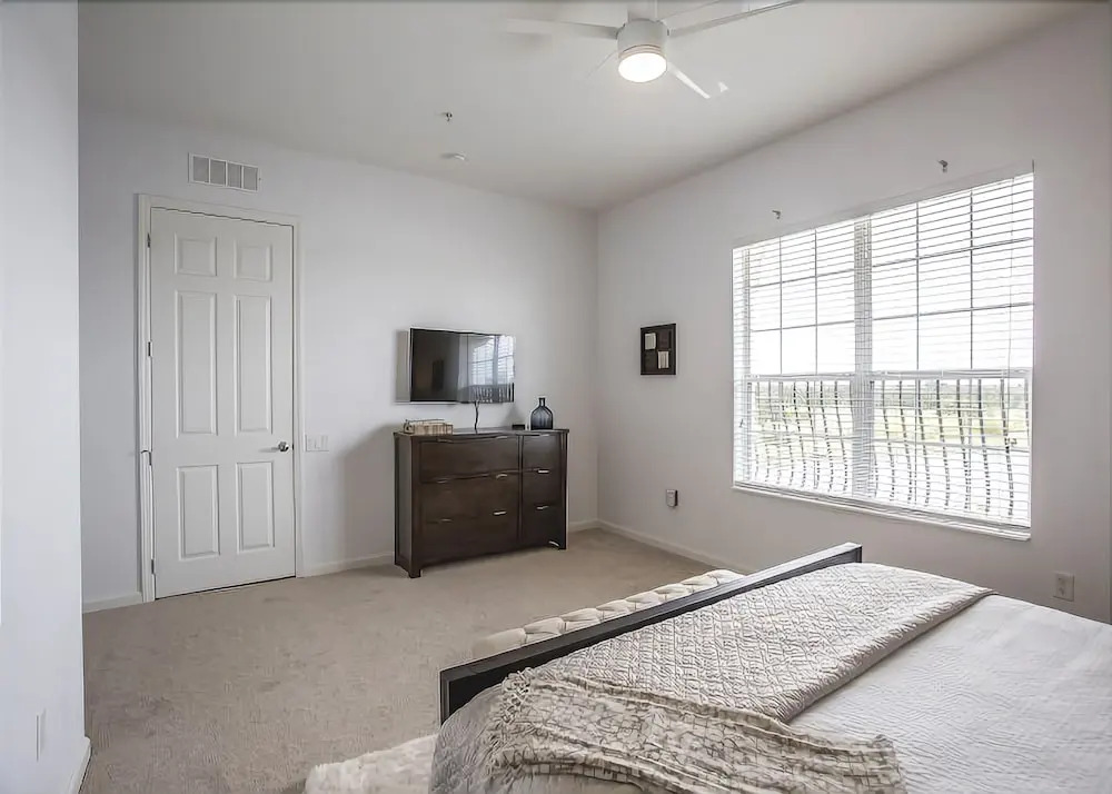 4816 Cayview Avenue #404,