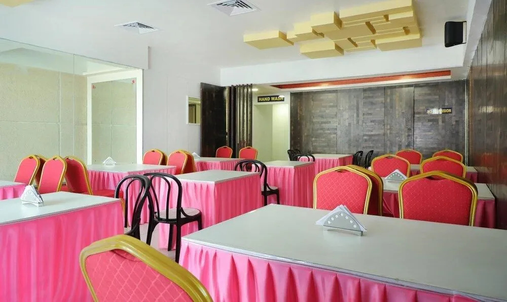 Ark Inn  Residency