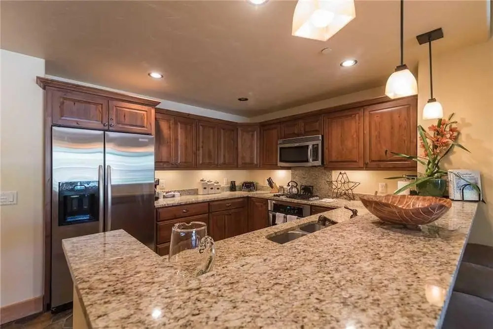 6110 Bear Lodge, Trappeur's Crossing Apartment 3