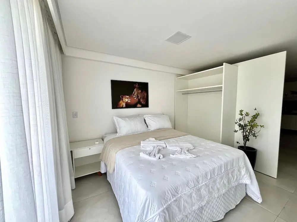 Hyde Park By Living