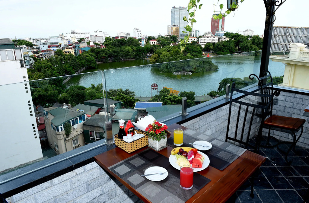 Centre Point Hanoi Hotel