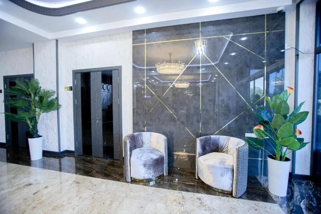 Oqsaroy Hotel