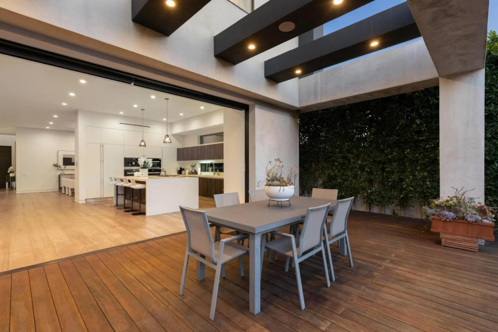 Villa California