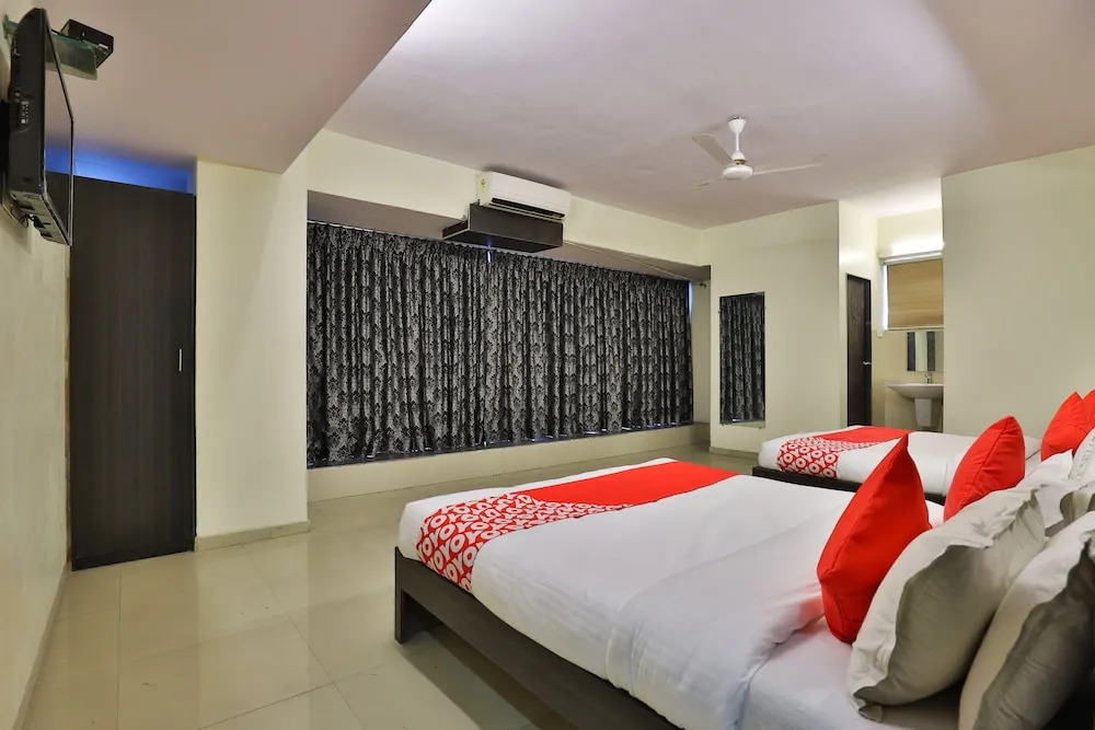 Siddhi Vinayak Rooms By OYO Rooms