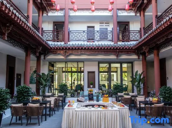 Mengzi Kaiyuan Life Hotel (Honghe College)