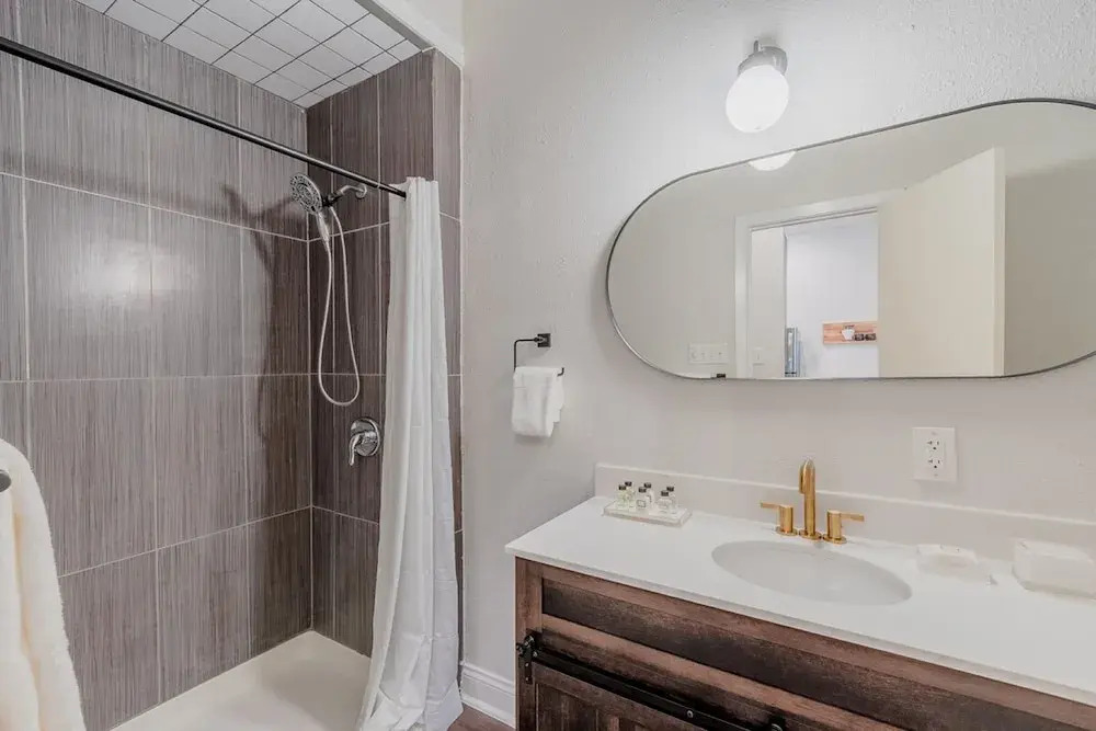Abode Dallas - The Cedars Downtown