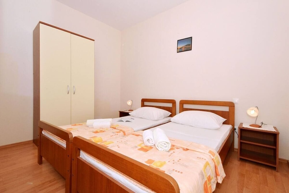 Apartments Sima