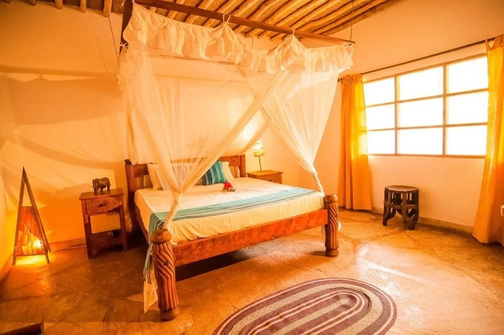 Maisha Marefu Luxury Villa