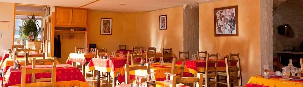 Hôtel Restaurant Les Alpins