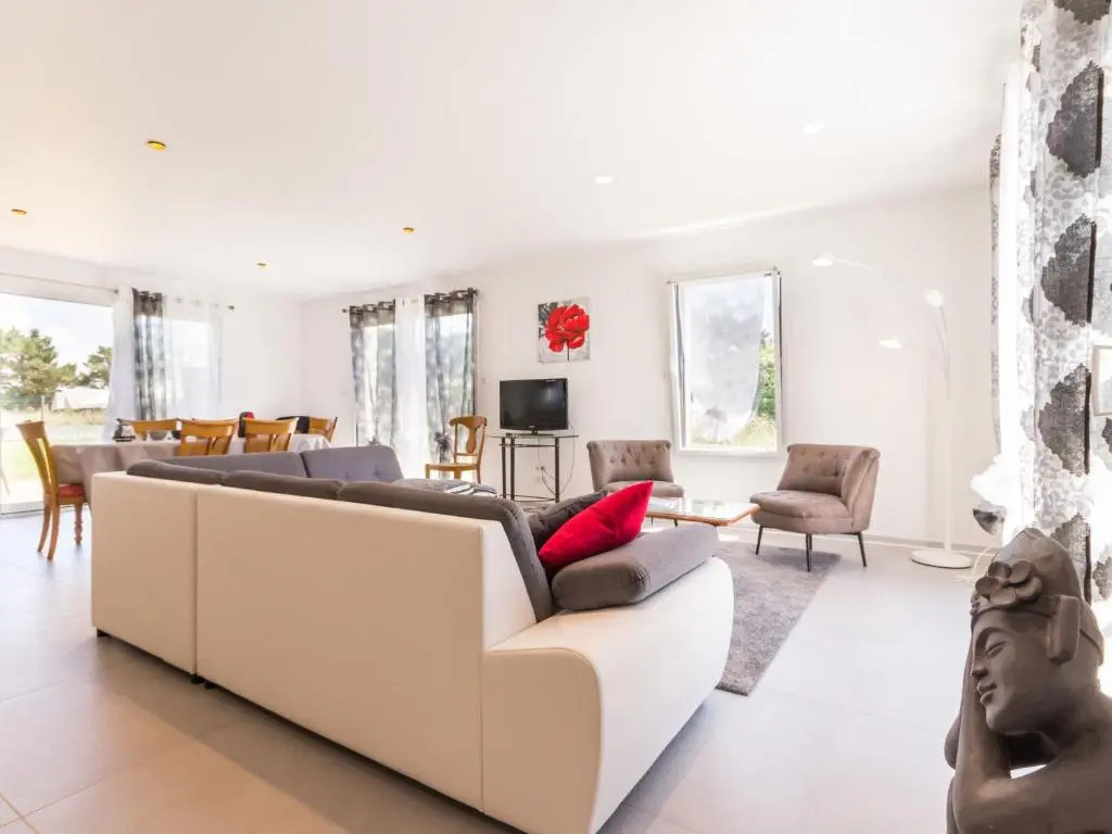 Maison moderne à 100m de la mer avec jardin clos, garage, WiFi, proche camping avec commerces, animaux OK - FR-1-306-1205