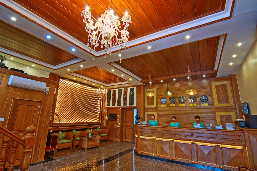 Royal Pearl Hotel