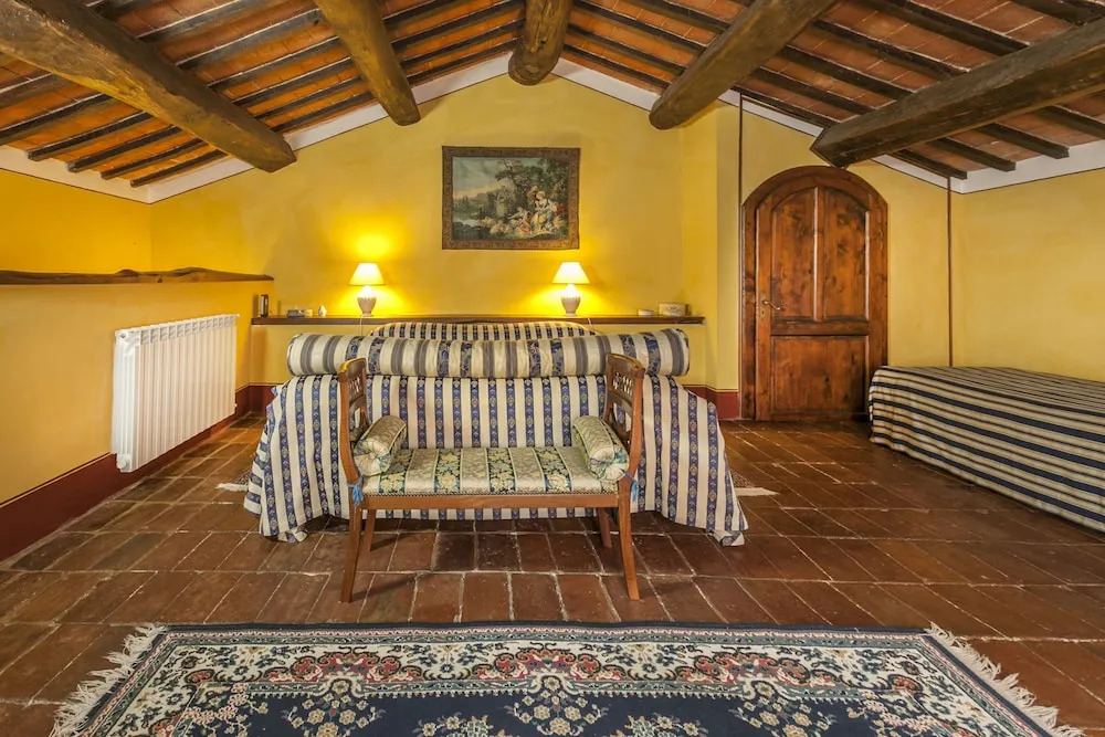 Holiday apartments La Bozza and Il Bozzino