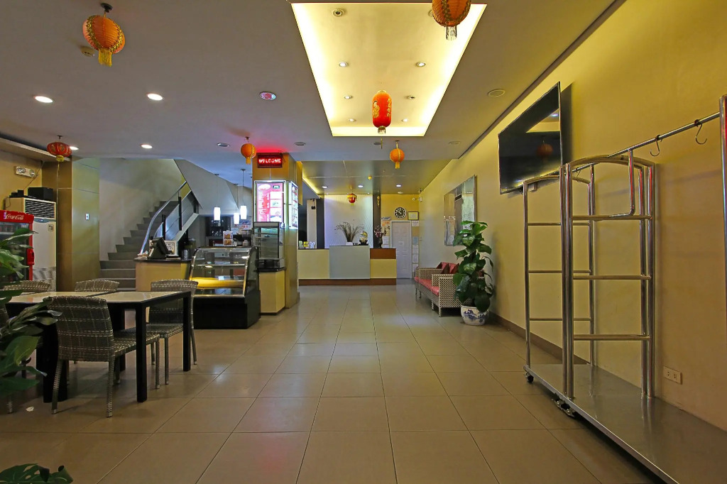 Andy Hotel
