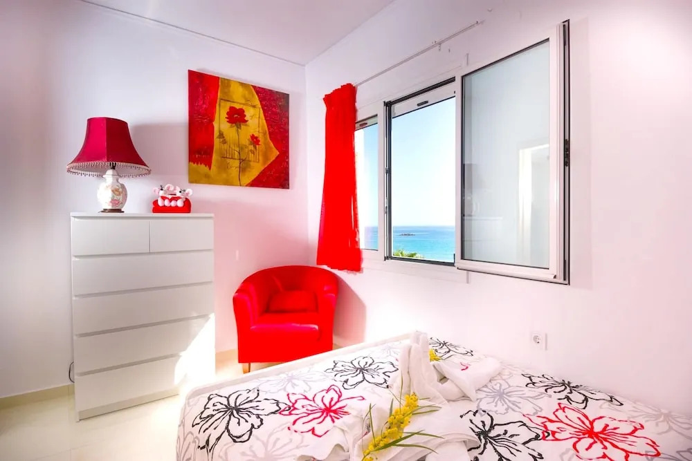 Apartment With 2 Bedrooms in Agios Nikolaos, With Wonderful sea View, Furnished Terrace and Wifi