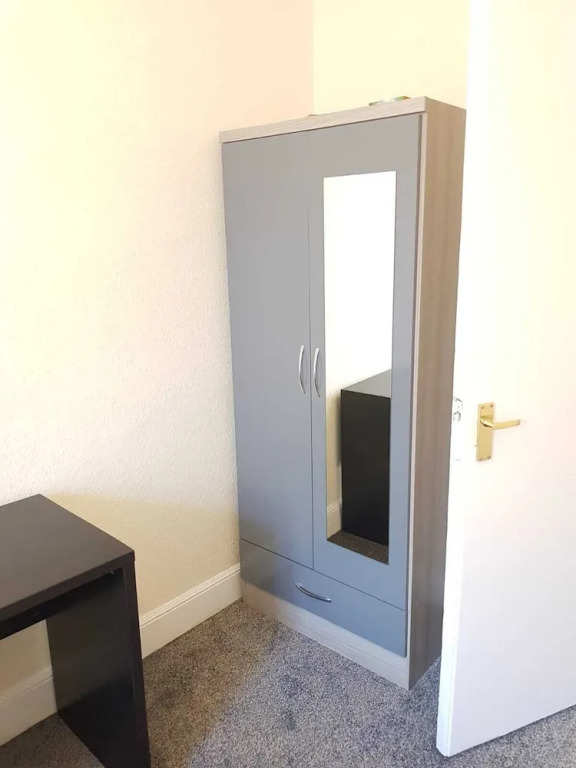 Convenient, Clean and Comfortable Flat #2