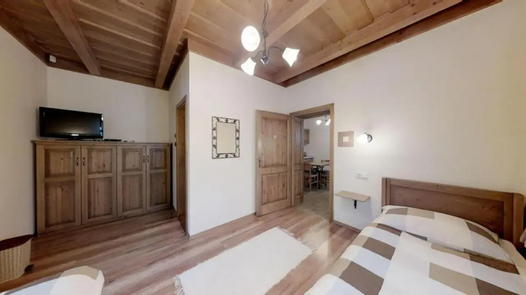 Tóth Vendégház és Apartmanház Újfehértó