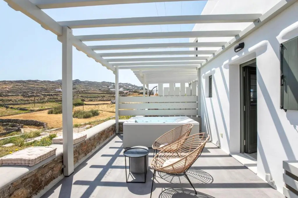 SilvAir Jacuzzi Suites, Mykonos