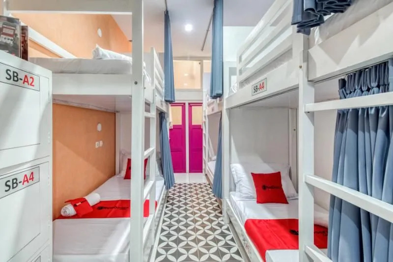 Home Addicts Hostel