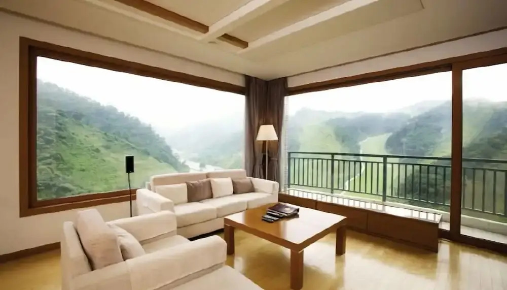 Elysian Gangchon Resort