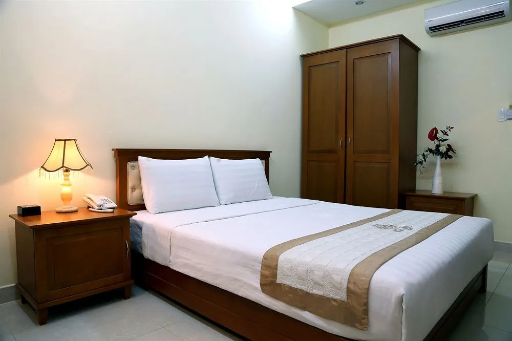 Regal Hotel