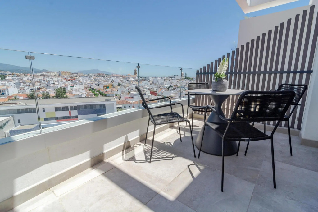 INF2.7E- Holiday home Estepona by Roomservices