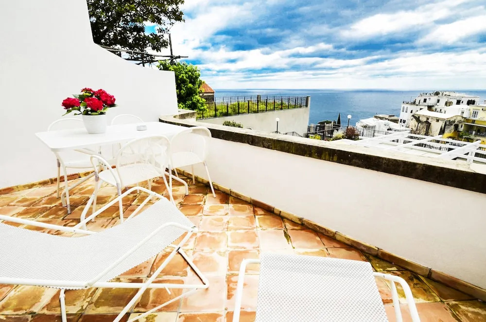 Casa Cleo