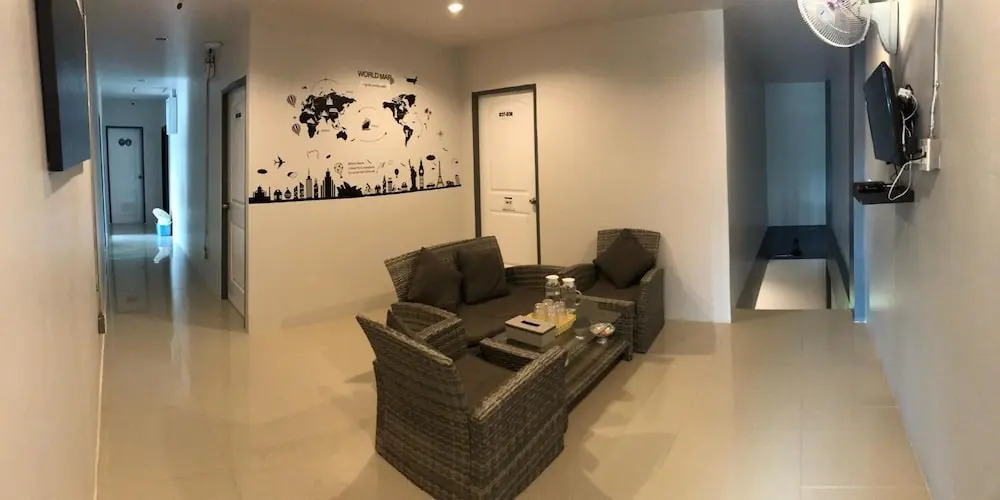 Airport Hostel Phuket