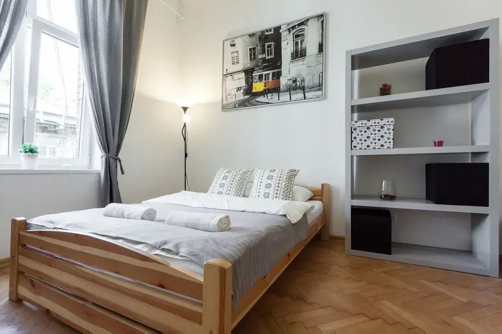 4U Apart close to the Main Station