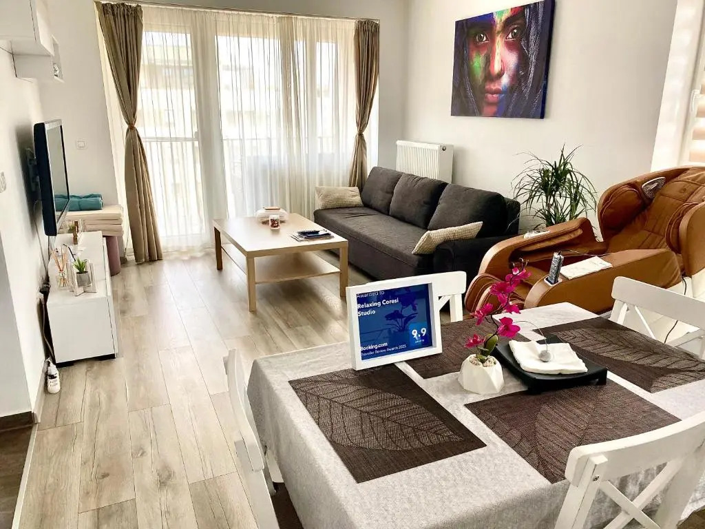Relaxing Coresi Studio